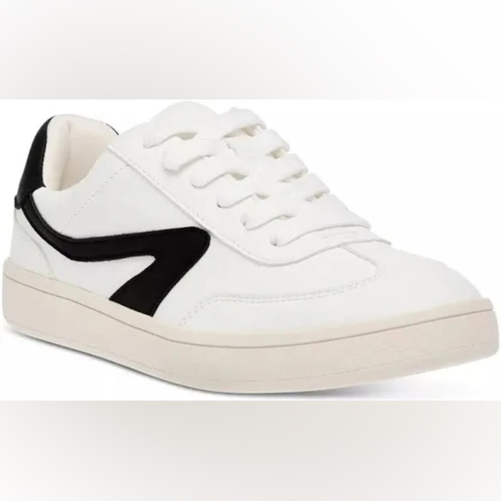 Dv by dolce vita ladies Vasser sneaker